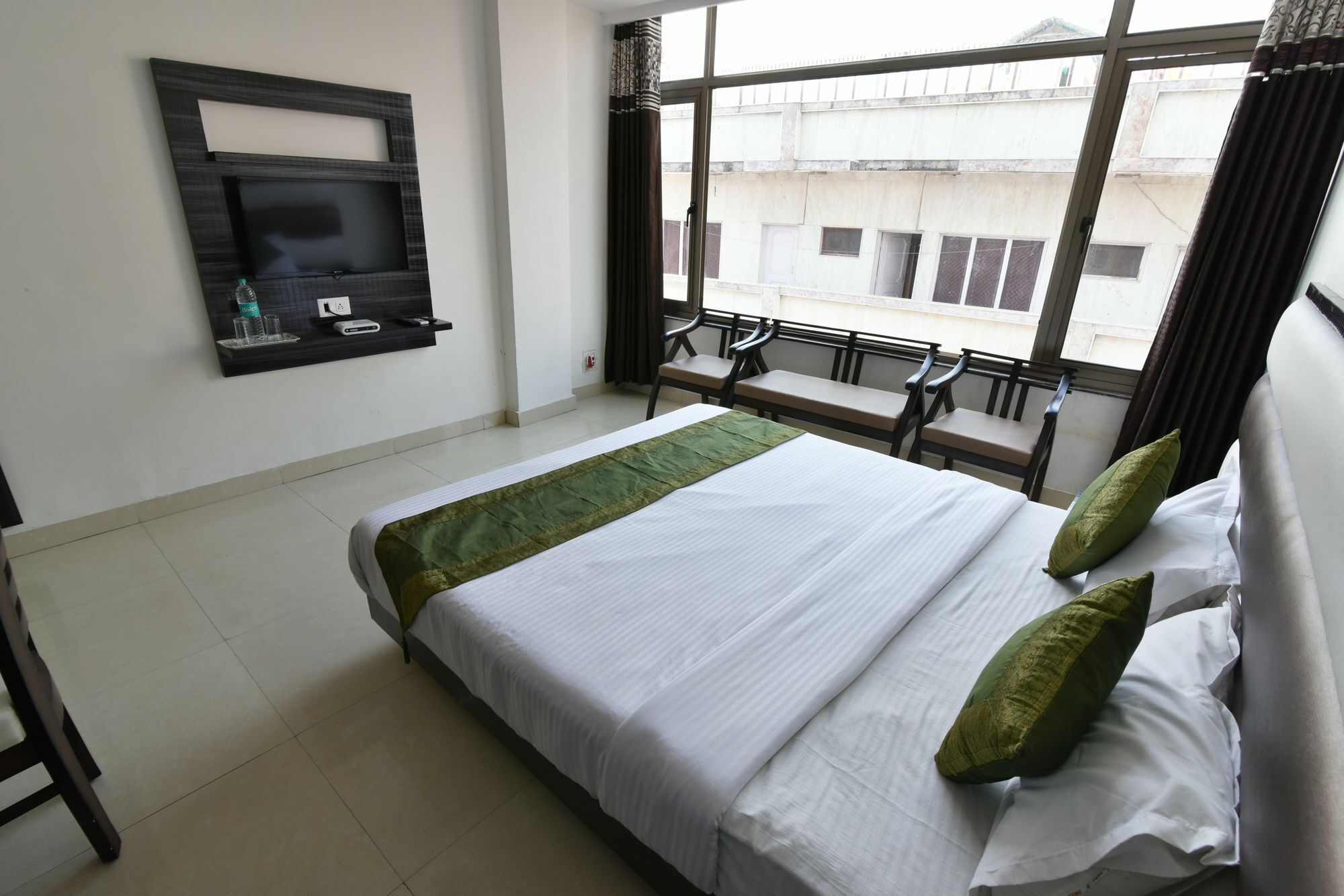 Hotel Anand Niketan By Bonjour - On The Ganges Haridwār Exterior foto